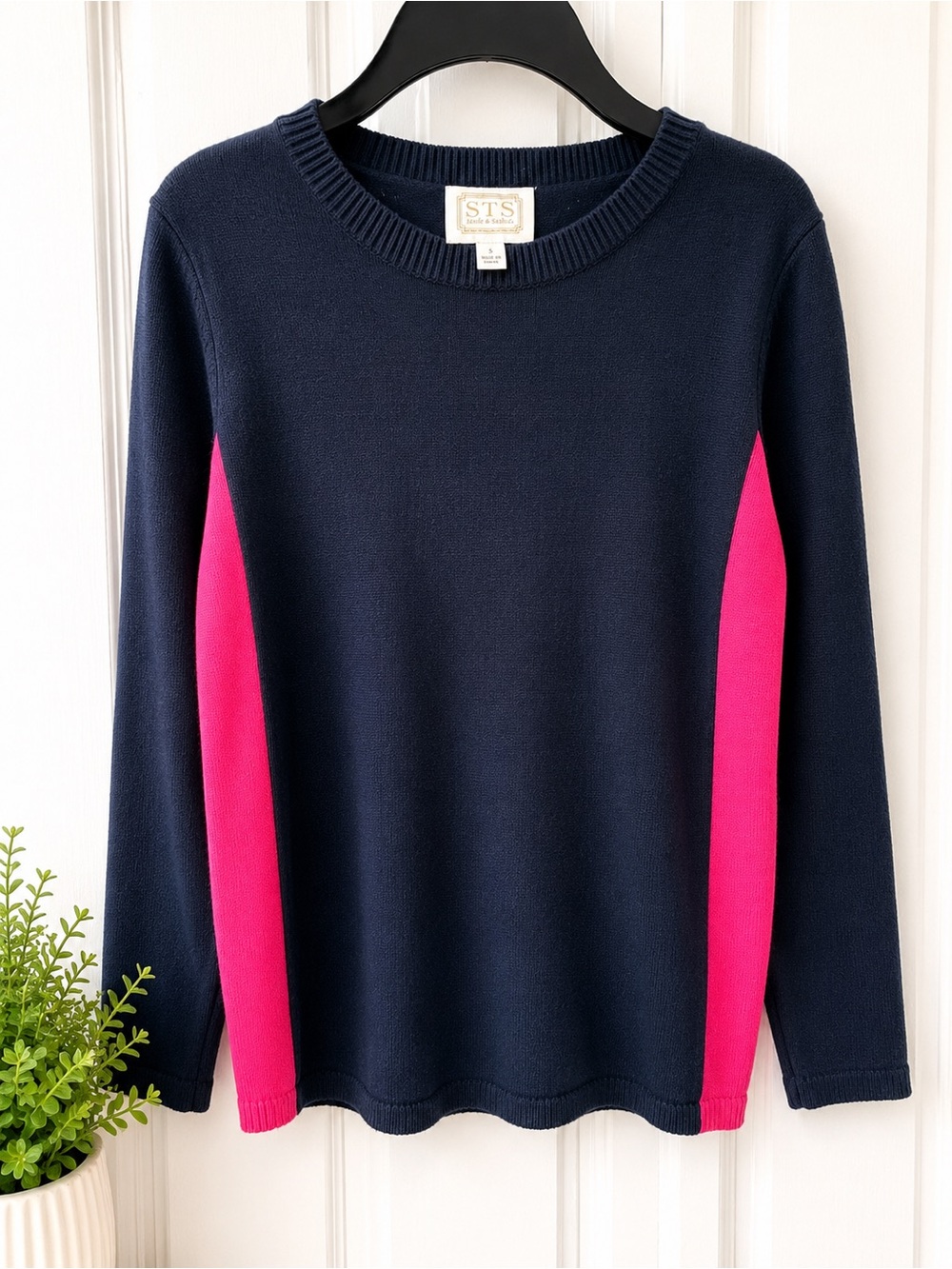 Sail to Sable Navy Crewneck Sweater with Hot Pink Side Panels